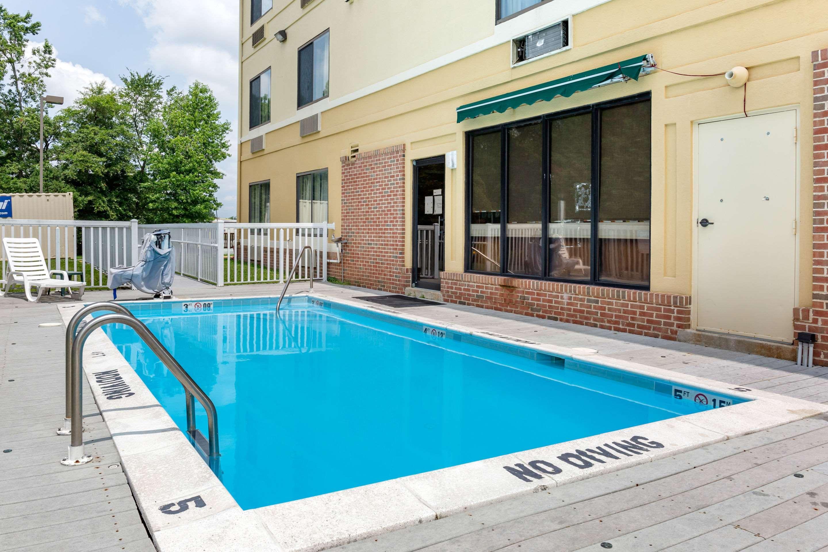 Comfort Suites Dover Exterior foto